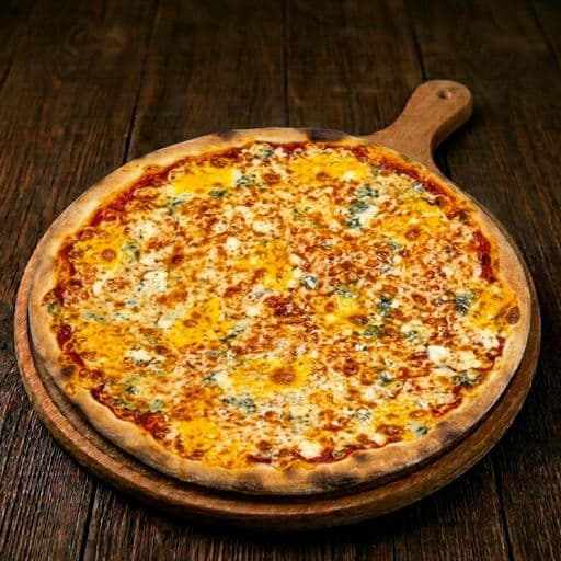 Dört Peynir pizza