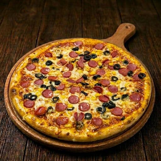 Sosisli Salsiccia pizza